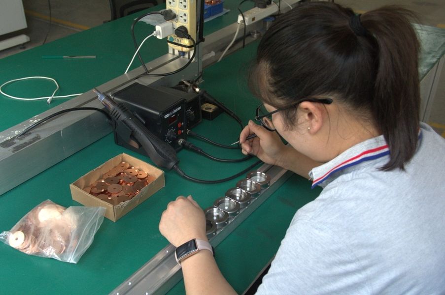 Zhengzhou Hengliang Tech Co., Ltd. productielijn van de fabrikant